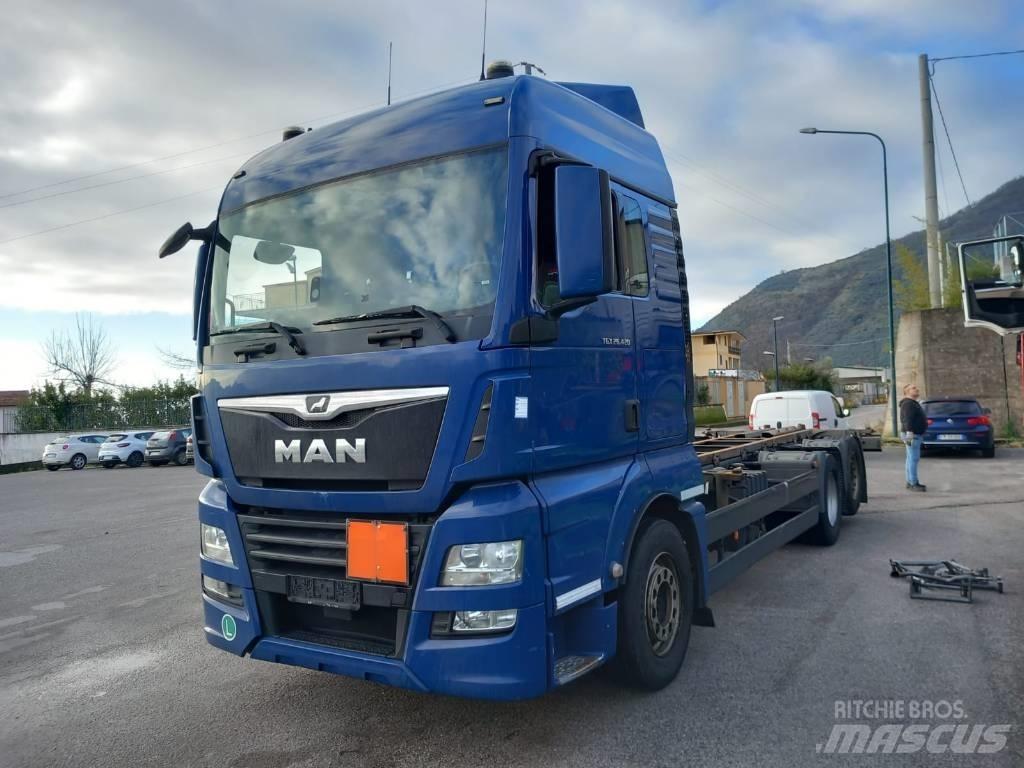 MAN TGX 26.420 Oprijwagen