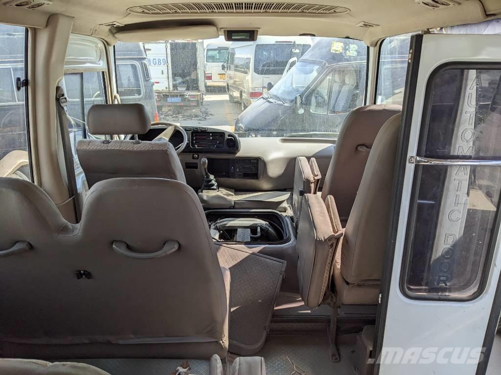 Toyota Coaster Bus Minibussen