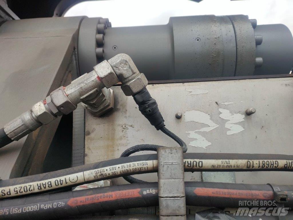 Liebherr LV36 Trilblokken