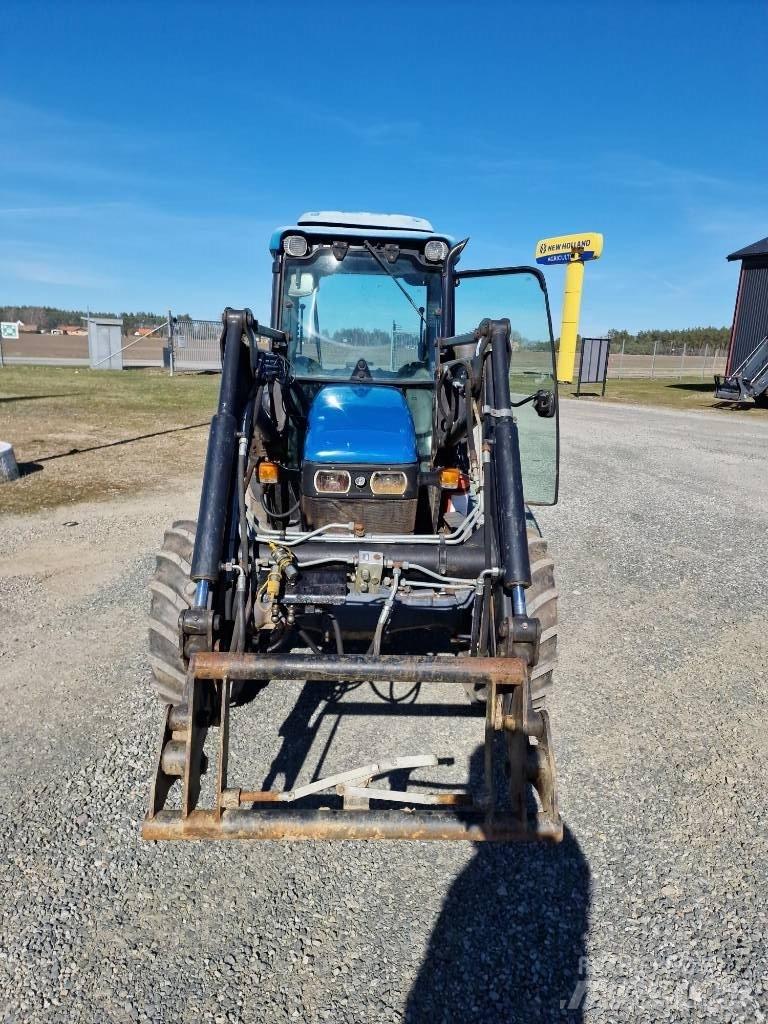 New Holland TN65F Tractoren