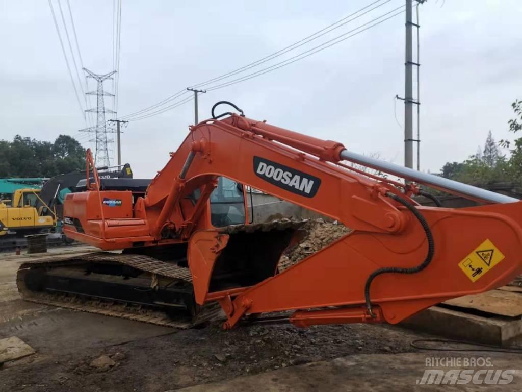 Doosan DH225LC-9 Rupsgraafmachines