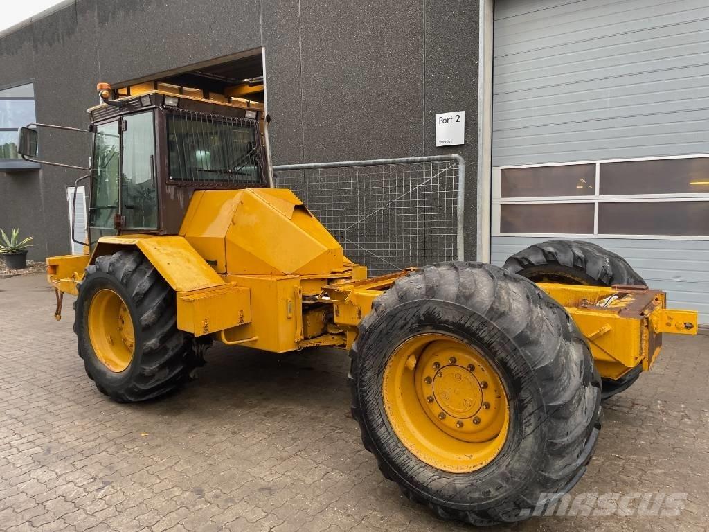 Hydrema 910 Knik dumptrucks