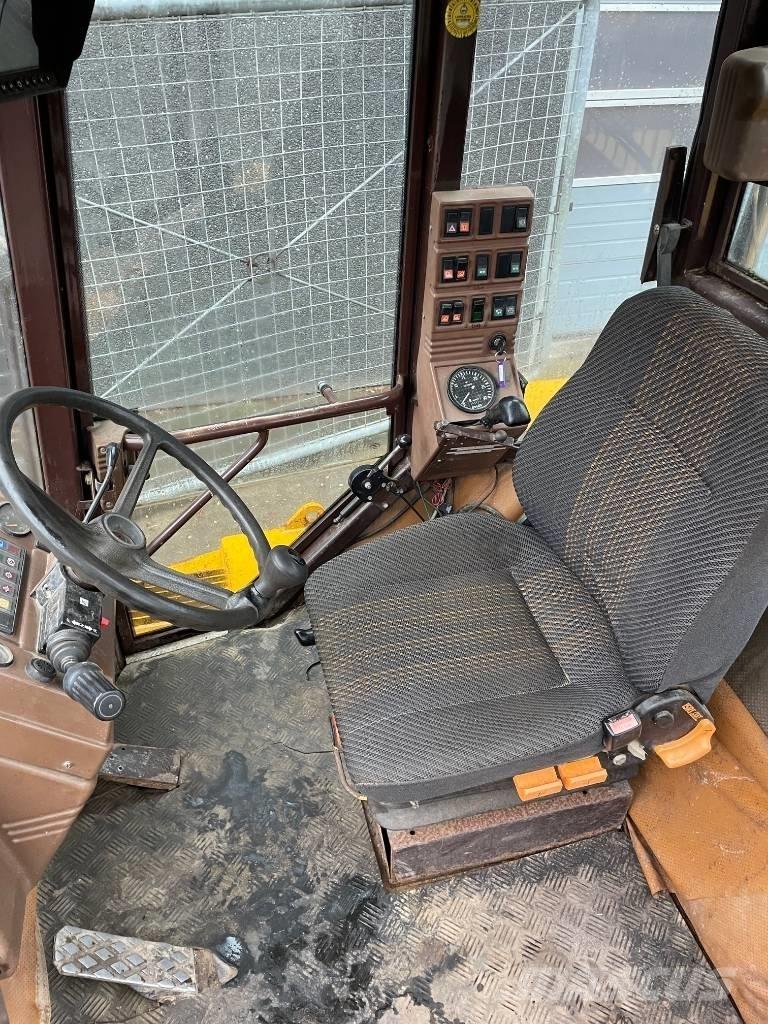Hydrema 910 Knik dumptrucks