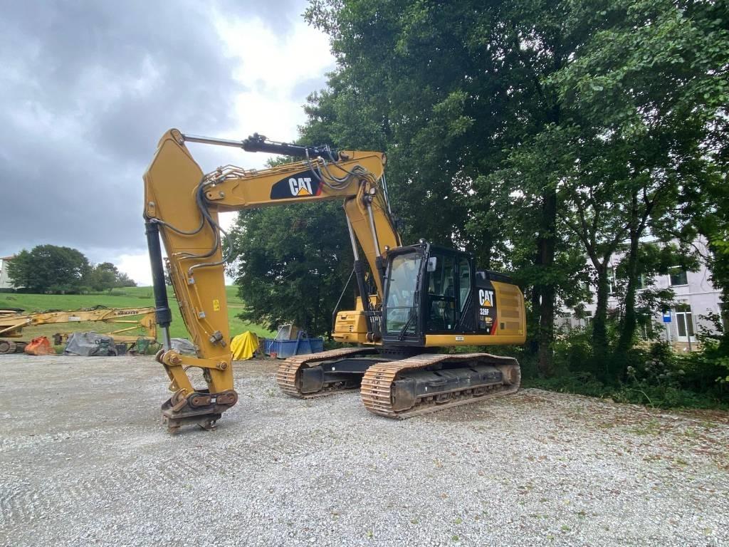CAT 326 F Rupsgraafmachines