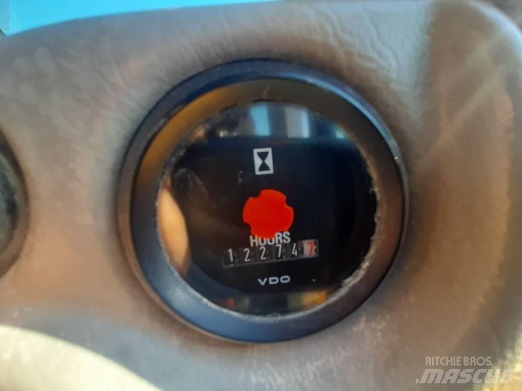 Volvo L 350 F Banden, wielen en velgen
