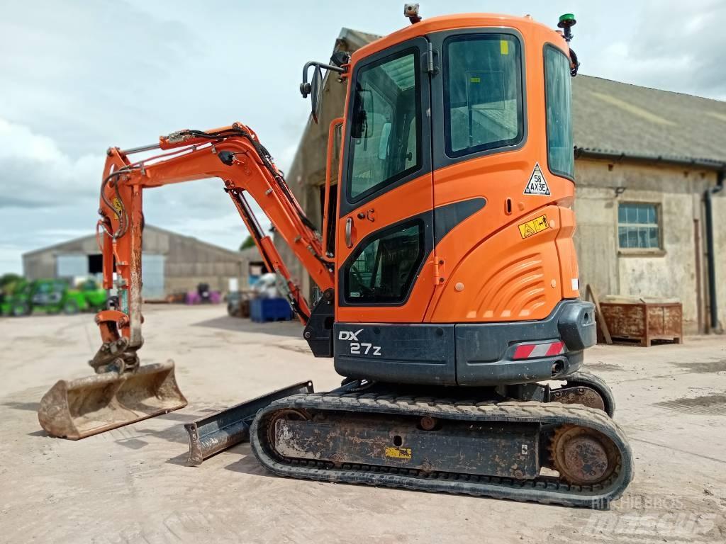 Doosan DX 27 Z Minigraafmachines < 7t