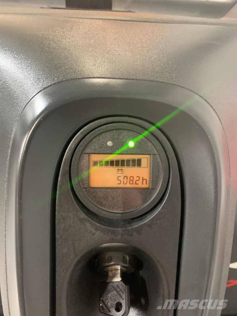 Linde T16 Meeloop stapelaar