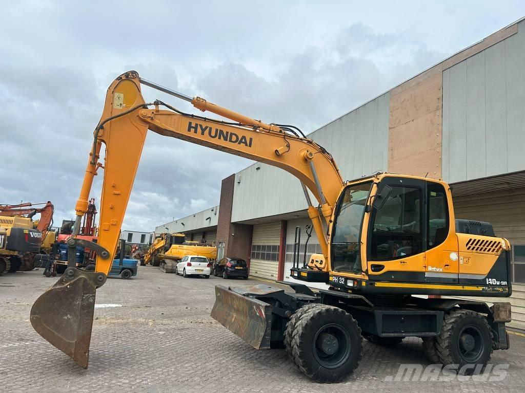 Hyundai 140W-9A Wielgraafmachines