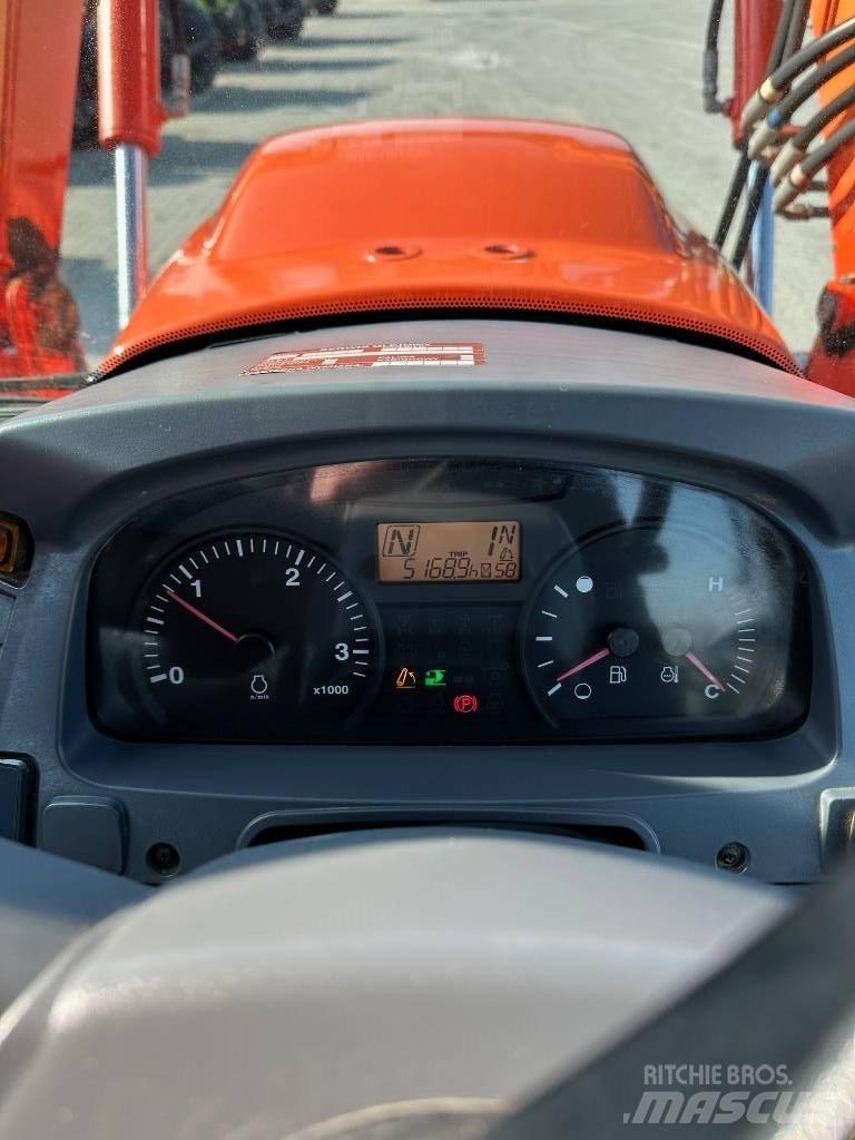 Kubota M 135 GX Tractoren
