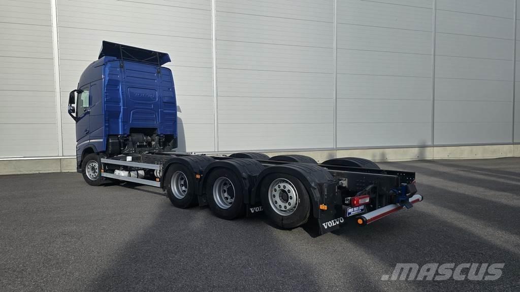 Volvo FH Chassis met cabine