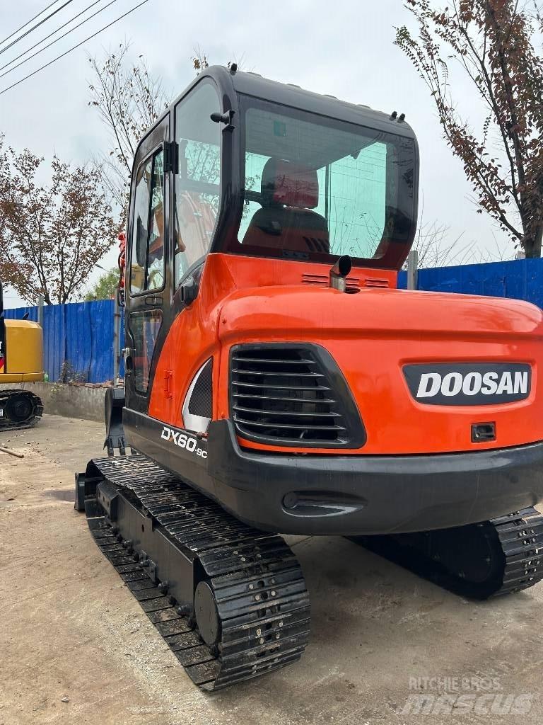 Doosan DX 60 Minigraafmachines < 7t