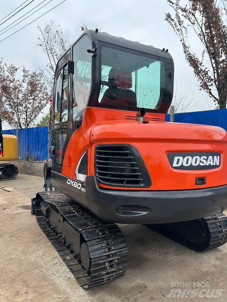 Doosan DX 60 Minigraafmachines < 7t