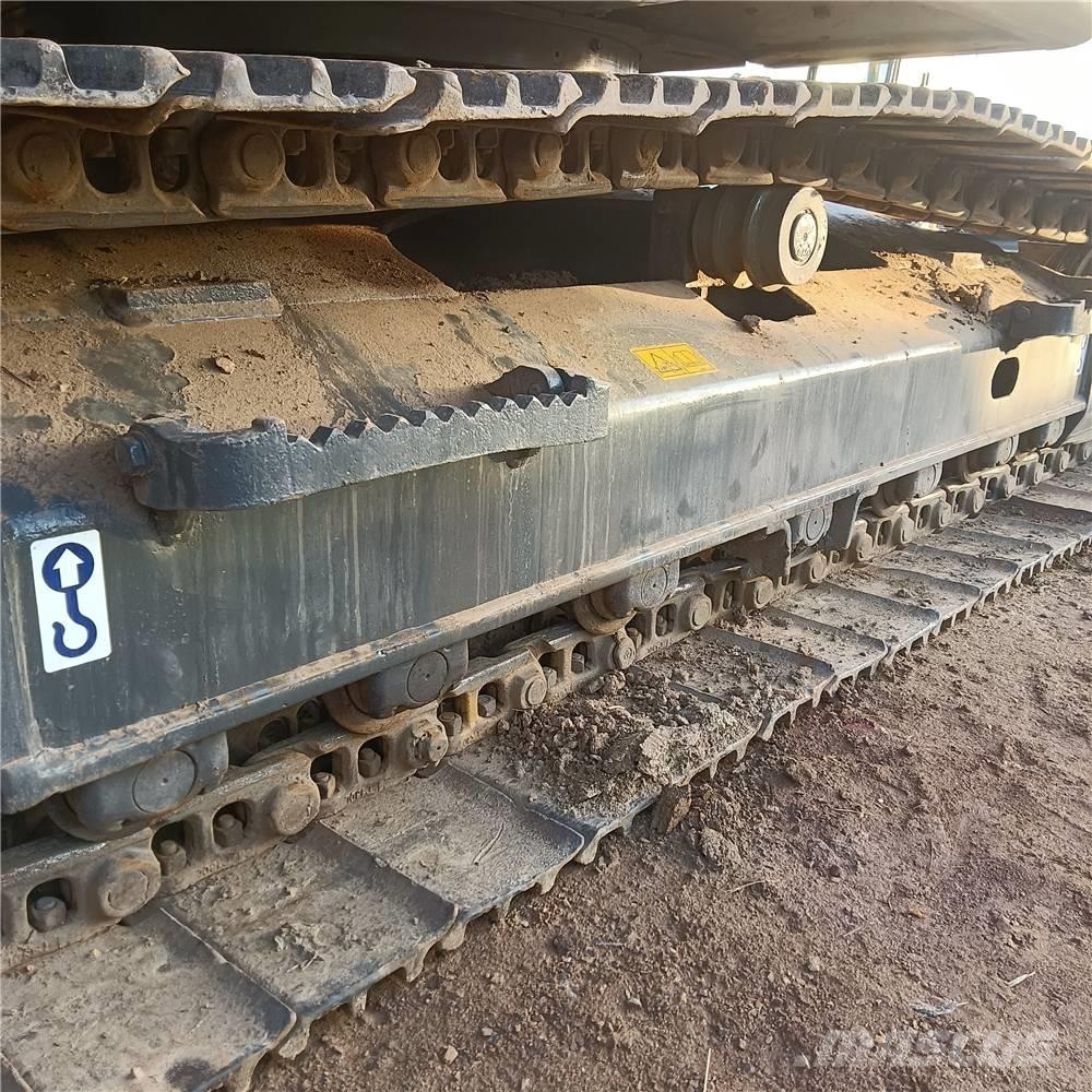 Volvo EC140B Rupsgraafmachines