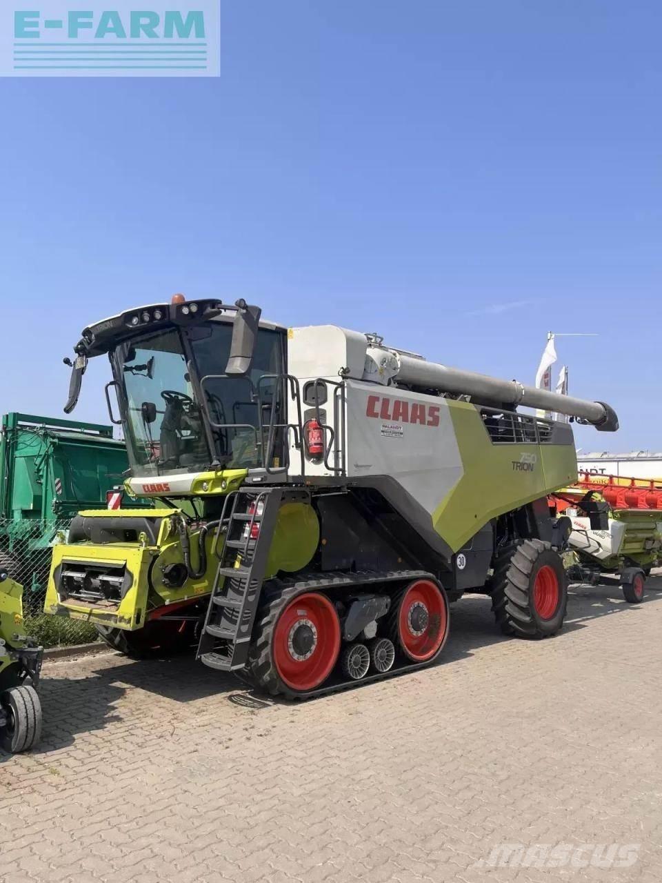 CLAAS trion 750 tt Maaidorsmachines