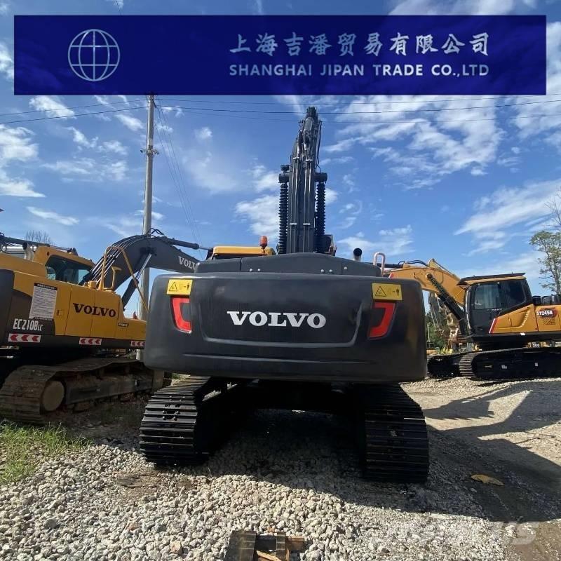 Volvo EC 240 Rupsgraafmachines