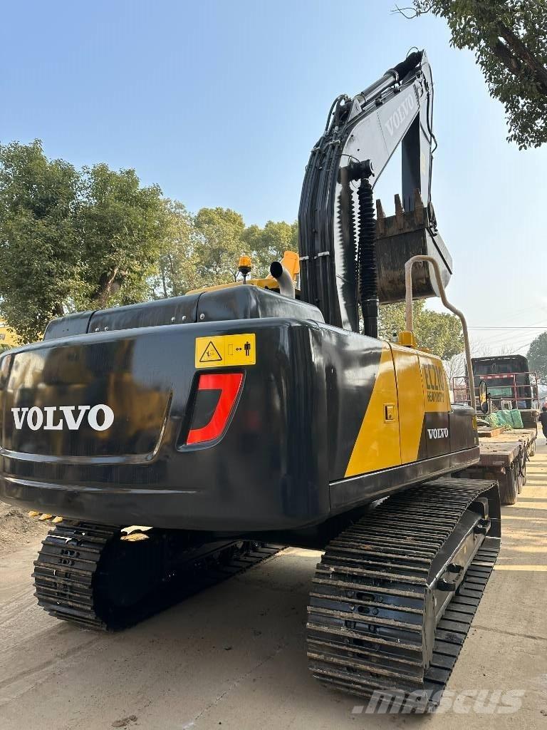 Volvo EC 210 Rupsgraafmachines