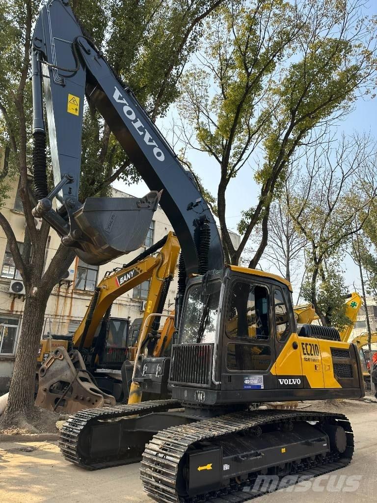 Volvo EC 210 Rupsgraafmachines