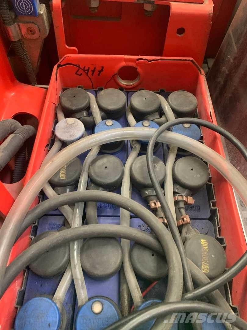 Linde L14I Meeloop stapelaar