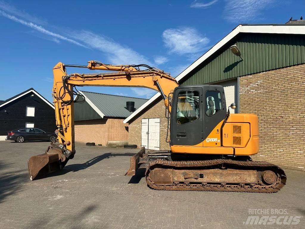 CASE CX135 SR Rupsgraafmachines