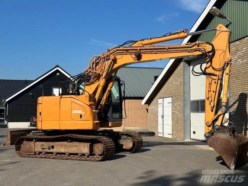 CASE CX135 SR Rupsgraafmachines