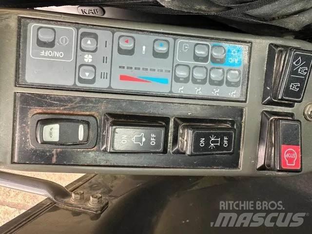 CASE CX135 SR Rupsgraafmachines