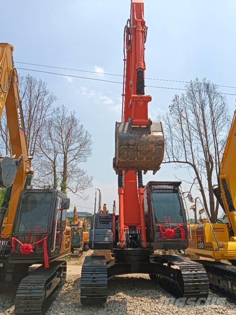 Hitachi ZX 240 Rupsgraafmachines