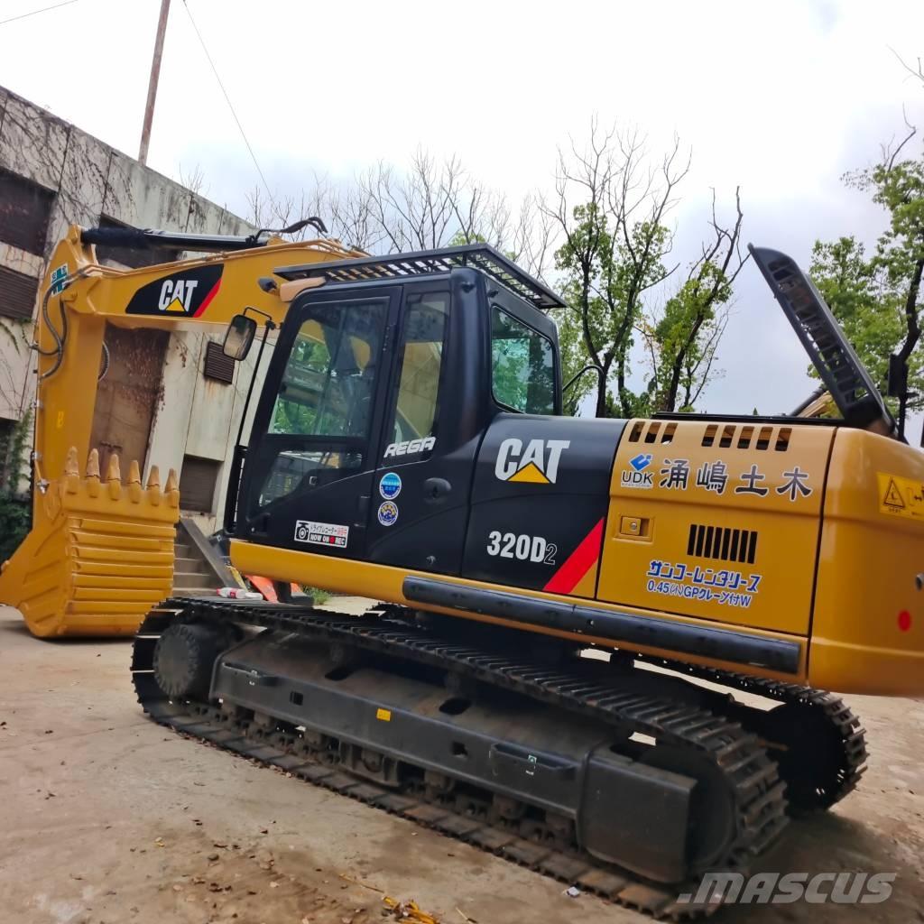 CAT 320 D2 Rupsgraafmachines