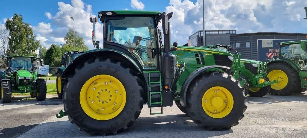 John Deere 6250 R Tractoren