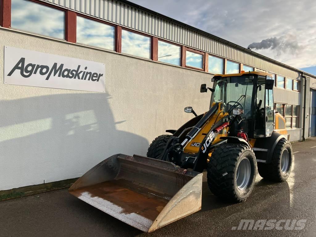 JCB 409 STAGE V - AGRI Miniladers