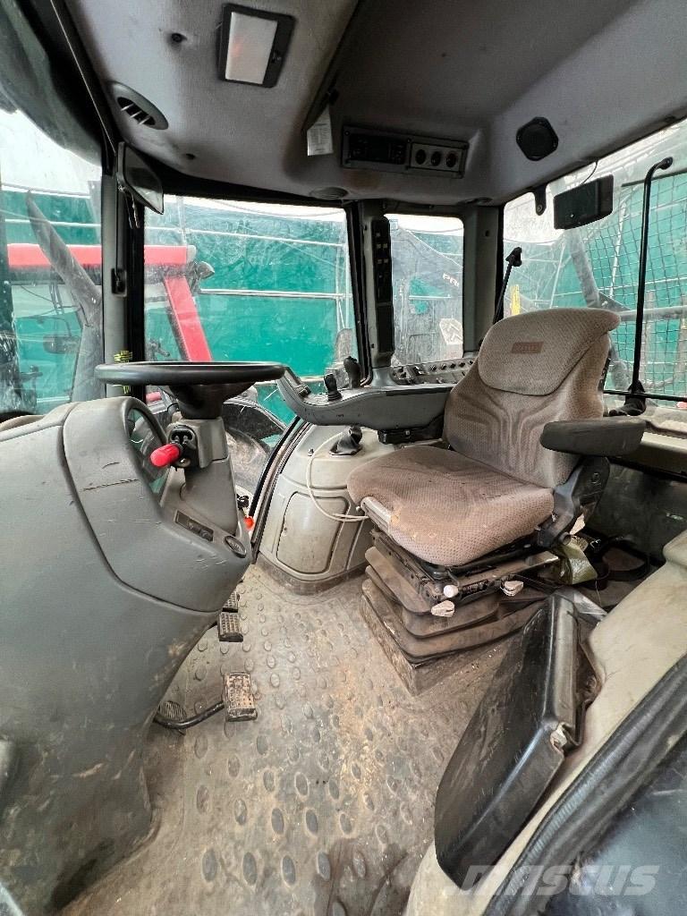 Valtra N 121 Bosbouw tractoren