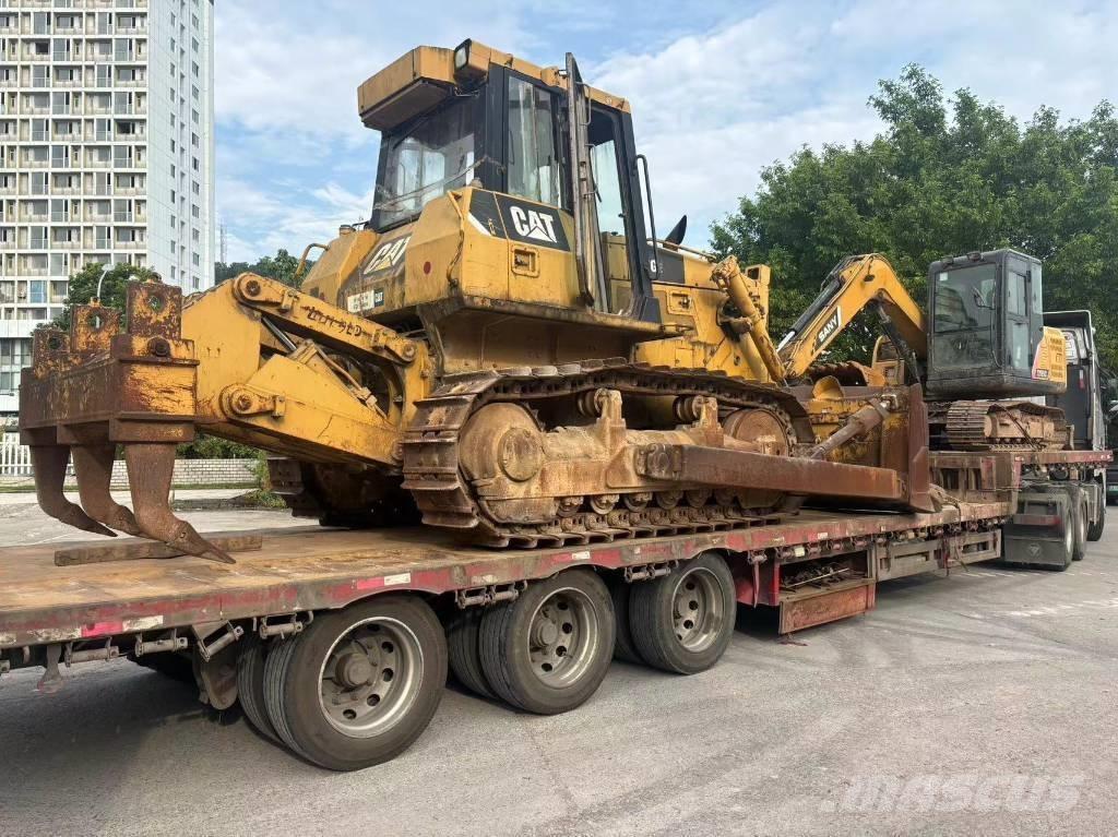 CAT D7G2 Rupsdozers