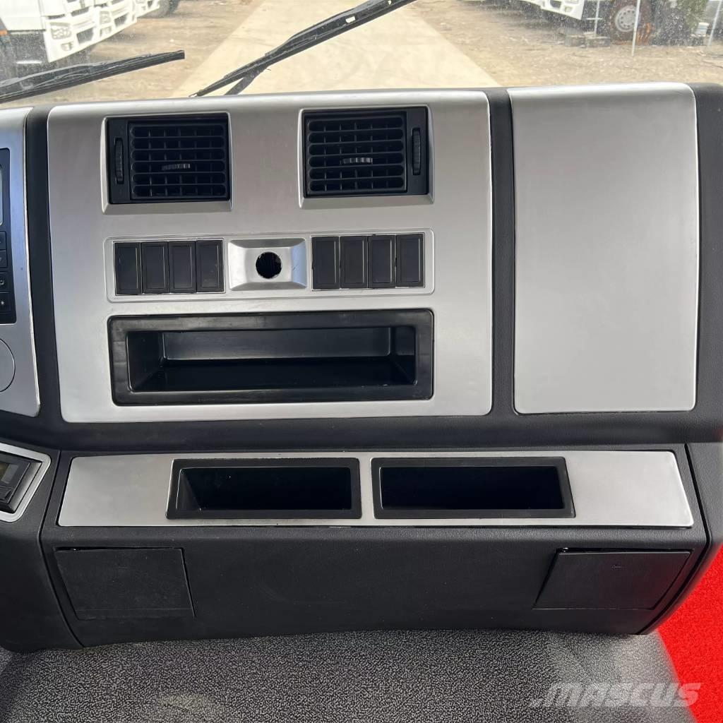 Shacman F3000 6x4 Trekkers