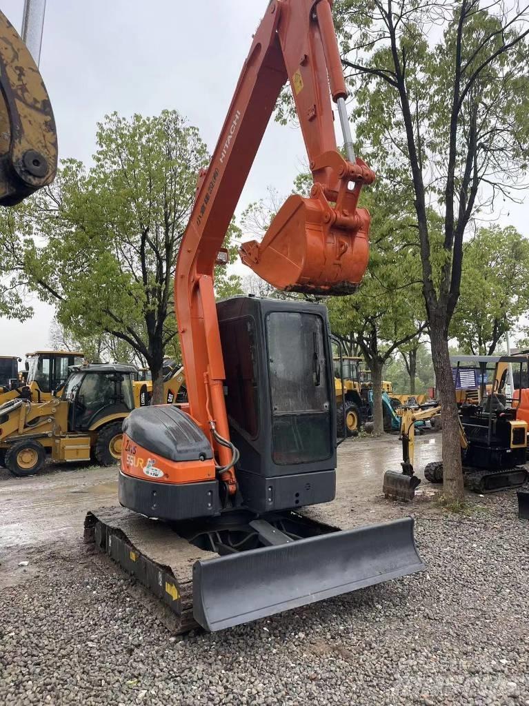 Hitachi 55 Minigraafmachines < 7t
