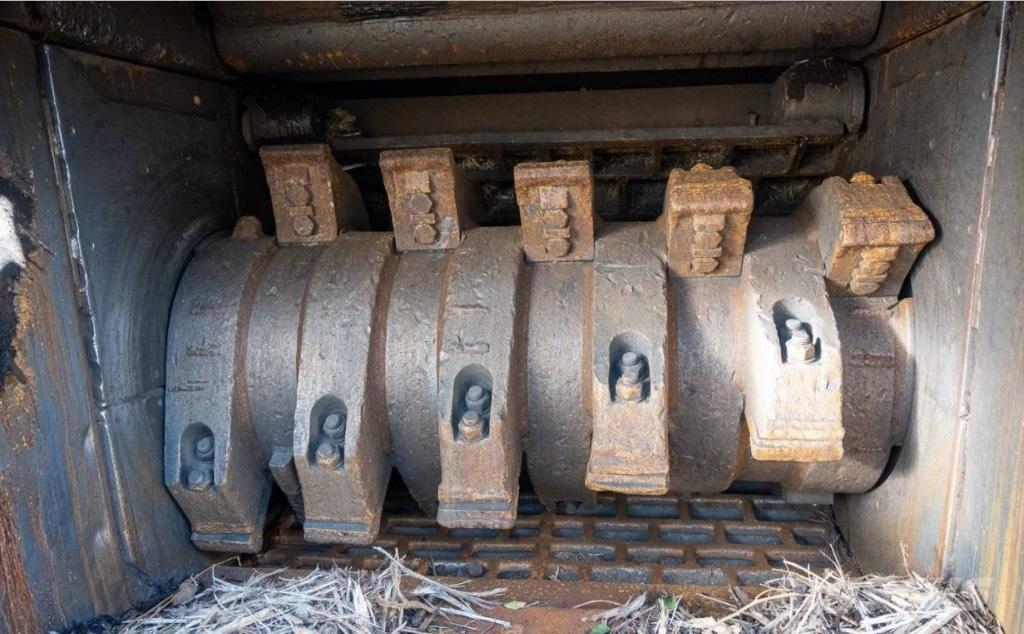 CBI 6400 T Boomstronkfrees