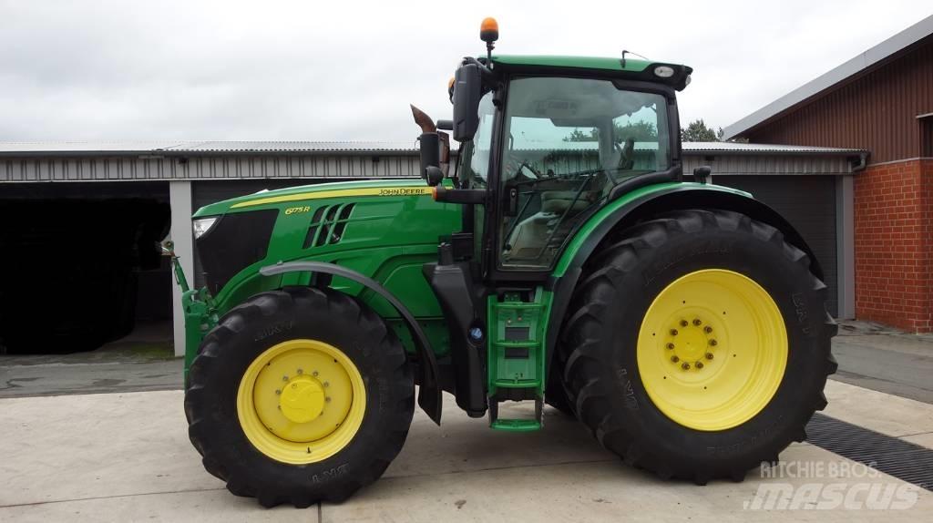 John Deere 6175 R Tractoren