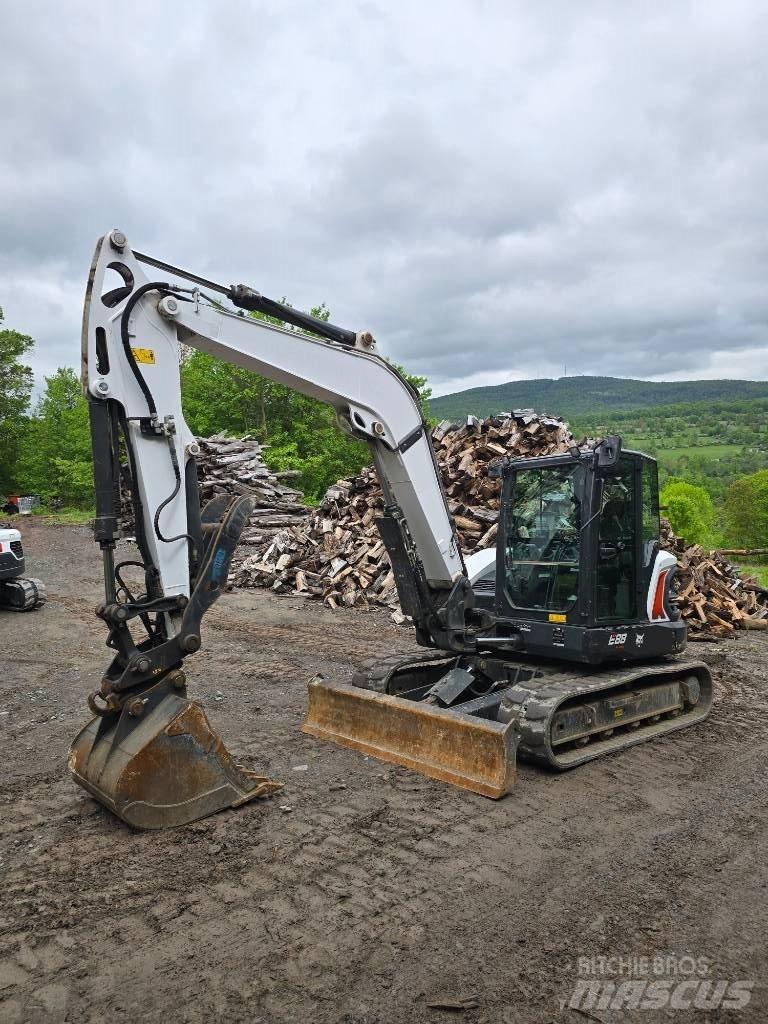 Bobcat E 88 R2 Rupsgraafmachines