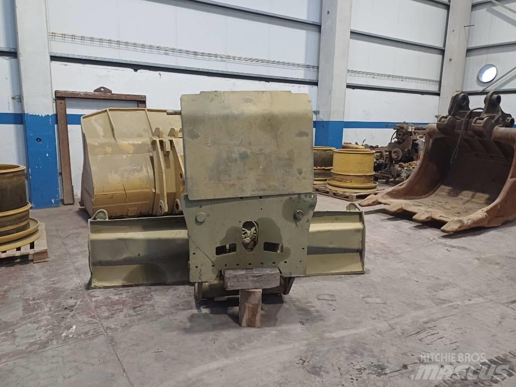 Volvo EW 180 D Bladen