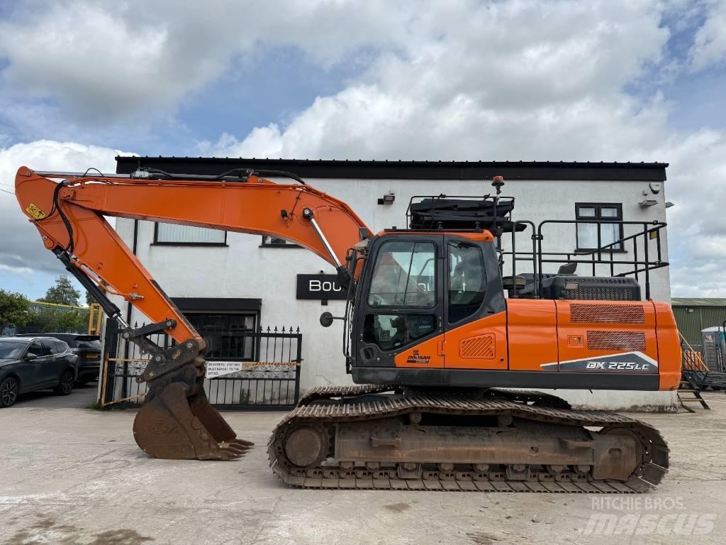 Doosan DX225LC-7 Rupsgraafmachines
