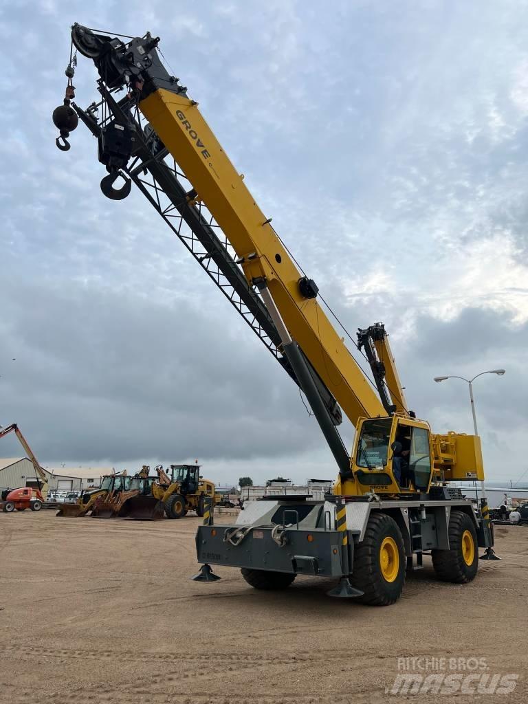 Grove GRT 8100 Ruw terrein kranen