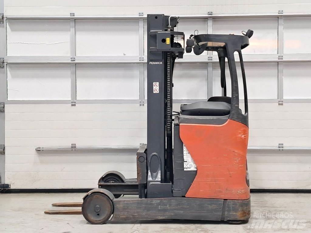 Linde R20-01 Reachtruck voor hoog niveau