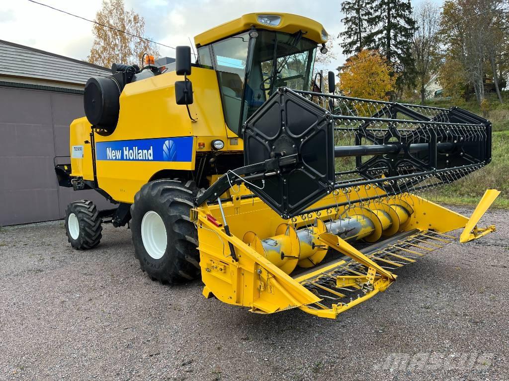 New Holland TC 5050 Maaidorsmachines