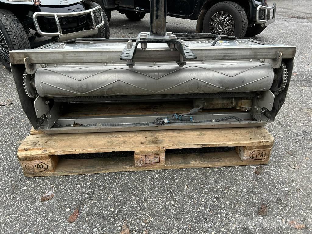 Ventrac SA250 Strooibak