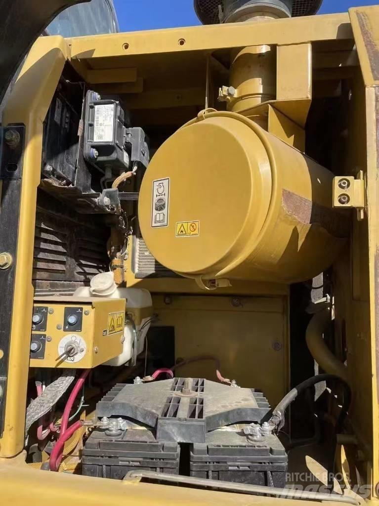 CAT 329 D2 Rupsgraafmachines