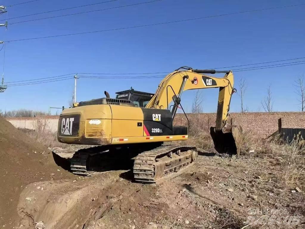 CAT 329 D2 Rupsgraafmachines
