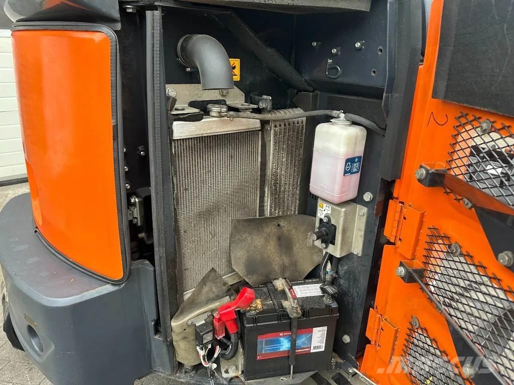 Hitachi ZX26U-6CR Minigraafmachines < 7t