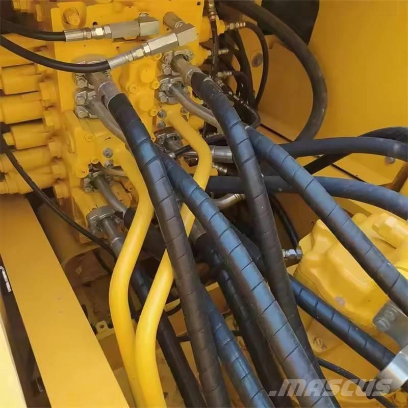 Komatsu PC 200 Rupsgraafmachines