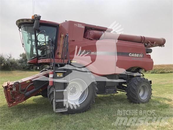 Case IH 8240 Maaidorsmachines