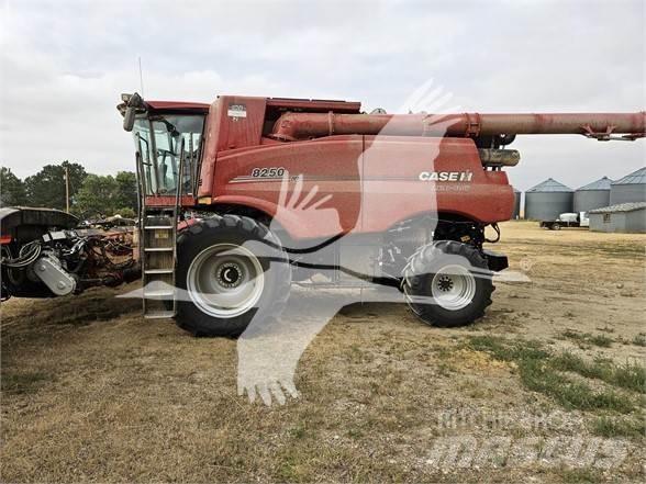 Case IH 8250 Maaidorsmachines
