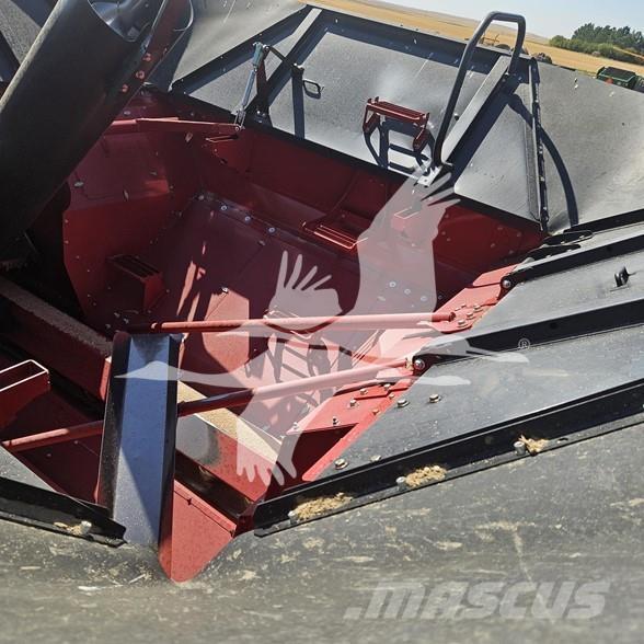 Case IH 8250 Maaidorsmachines