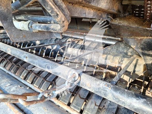 Case IH RB565 Ronde-balenpersen